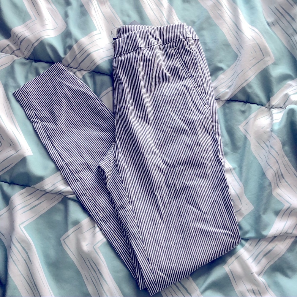 Pinstripe dress leggings